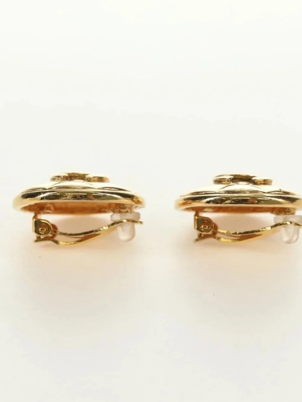 CHANEL COCO Mark Earring metal Gold Tone CC Auth 181301V